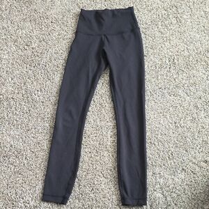 lululemon Wunder Train Size 0, 25" Length Black Leggings